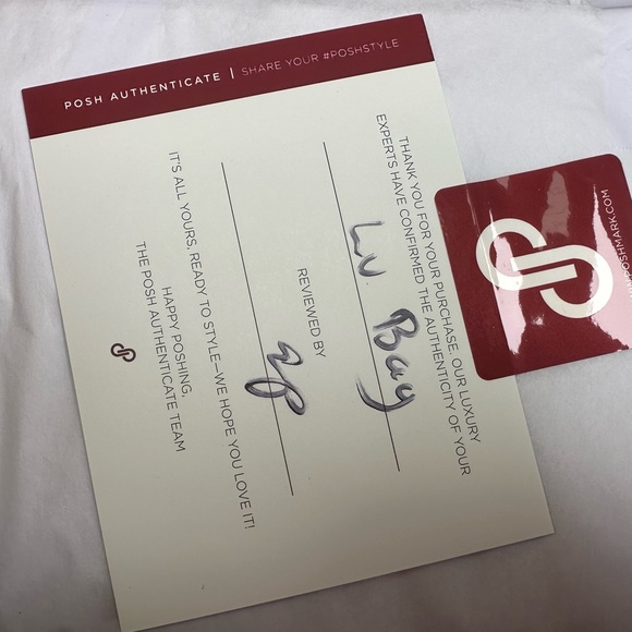 Louis Vuitton Black Epi Handbag - Picture 3 of 11